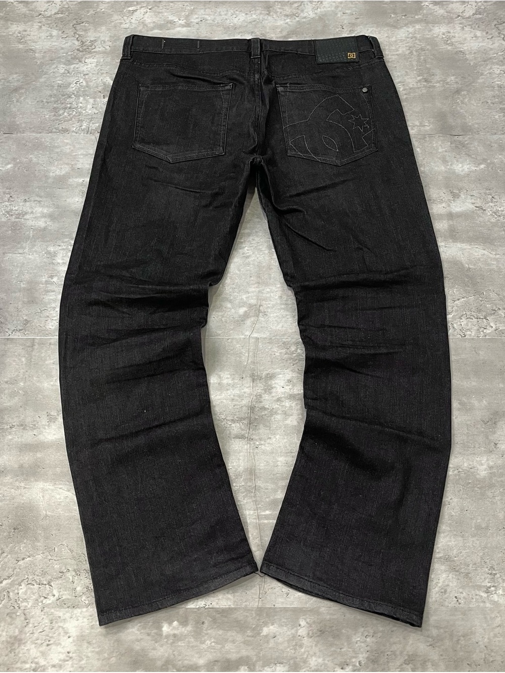Vintage DC Shoes Straight Fit Black Denim Jeans Skate Y2K Mens Size 36x32